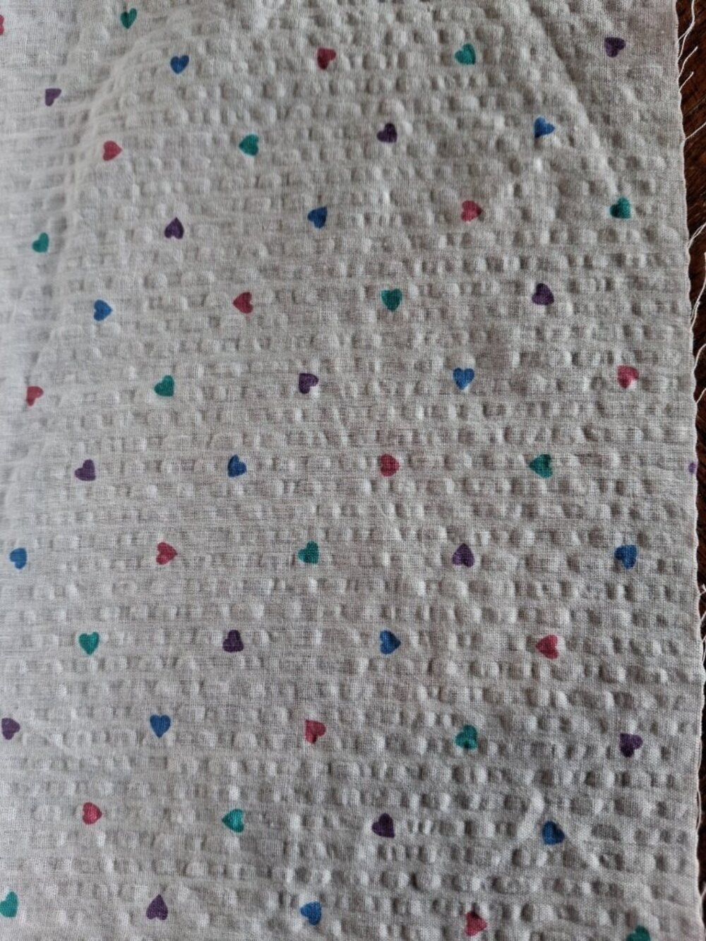 VTG Valentines Hearts- White Cotton - Seersucker Fabric Blue Pink 1990's 1.75 yd